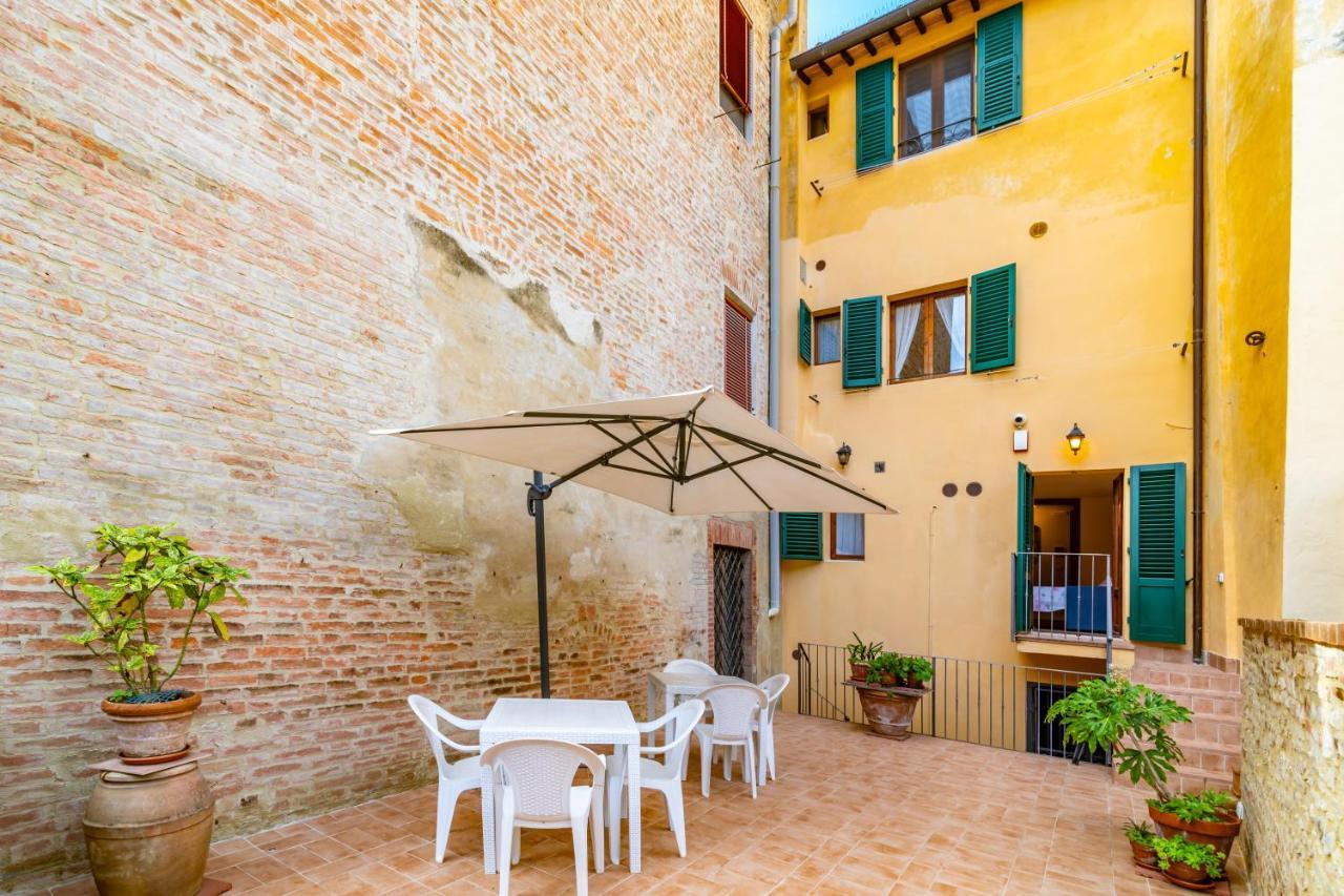 La Terrazza Di San Marco - Lovely Apartment! Siena Exterior photo